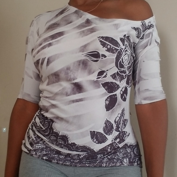 Wet Seal Top - Picture 3 of 10